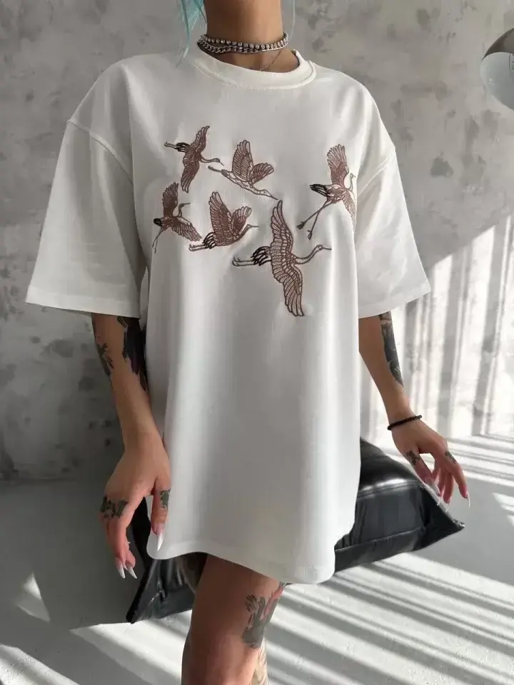 Unisex Nakış İşlemeli T-Shirt - Beyaz - S